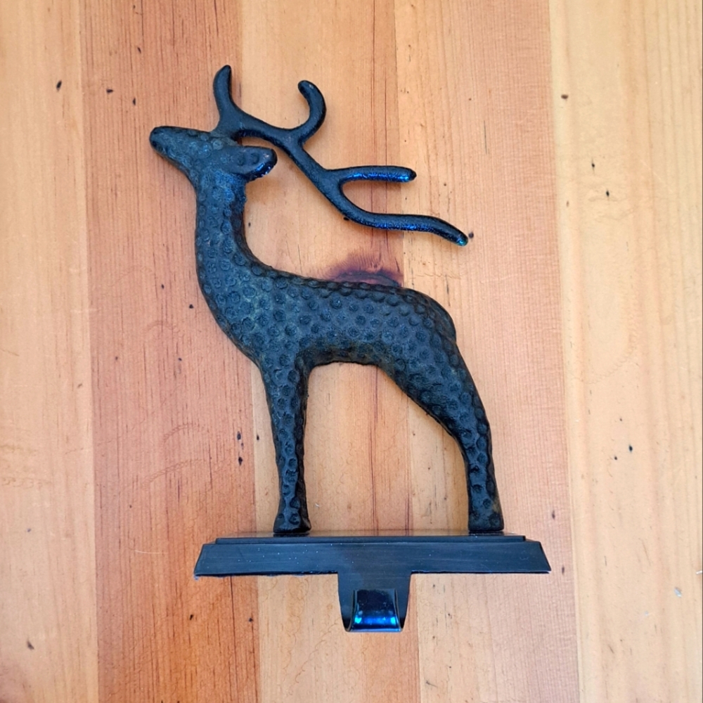 Cast Iron Deer Silhouette Shelf Hook